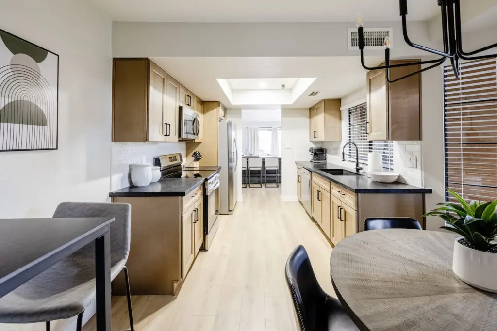 fa404bdf ffb9 41fb 9cdf a4f15425e99b