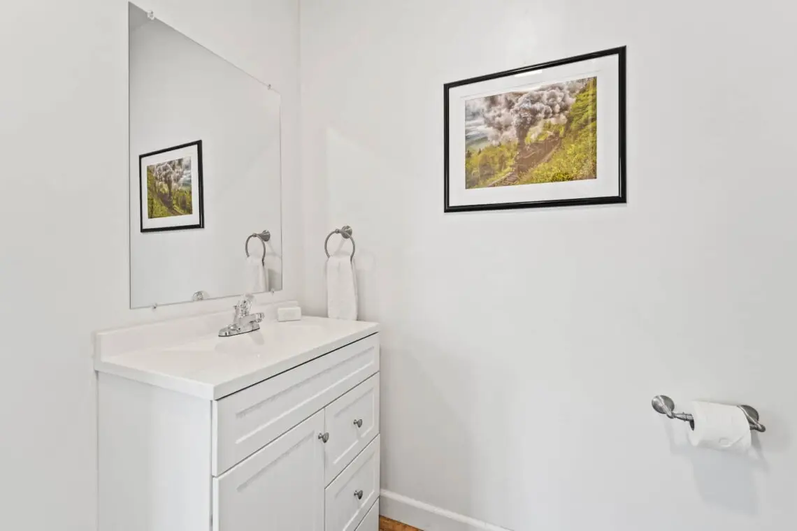 fbc63e8d 59fb 401a 8d5a 10600d4d976f